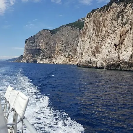Charter Yacht Full Day * Bosa Marina
