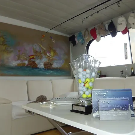 보트호텔 Charter Yacht Full Day *